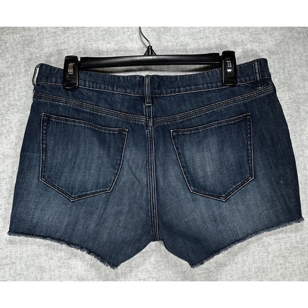 J Crew Cut Off Denim Shorts Size 6 Medium Wash EUC 2” inseam - Picture 5 of 7